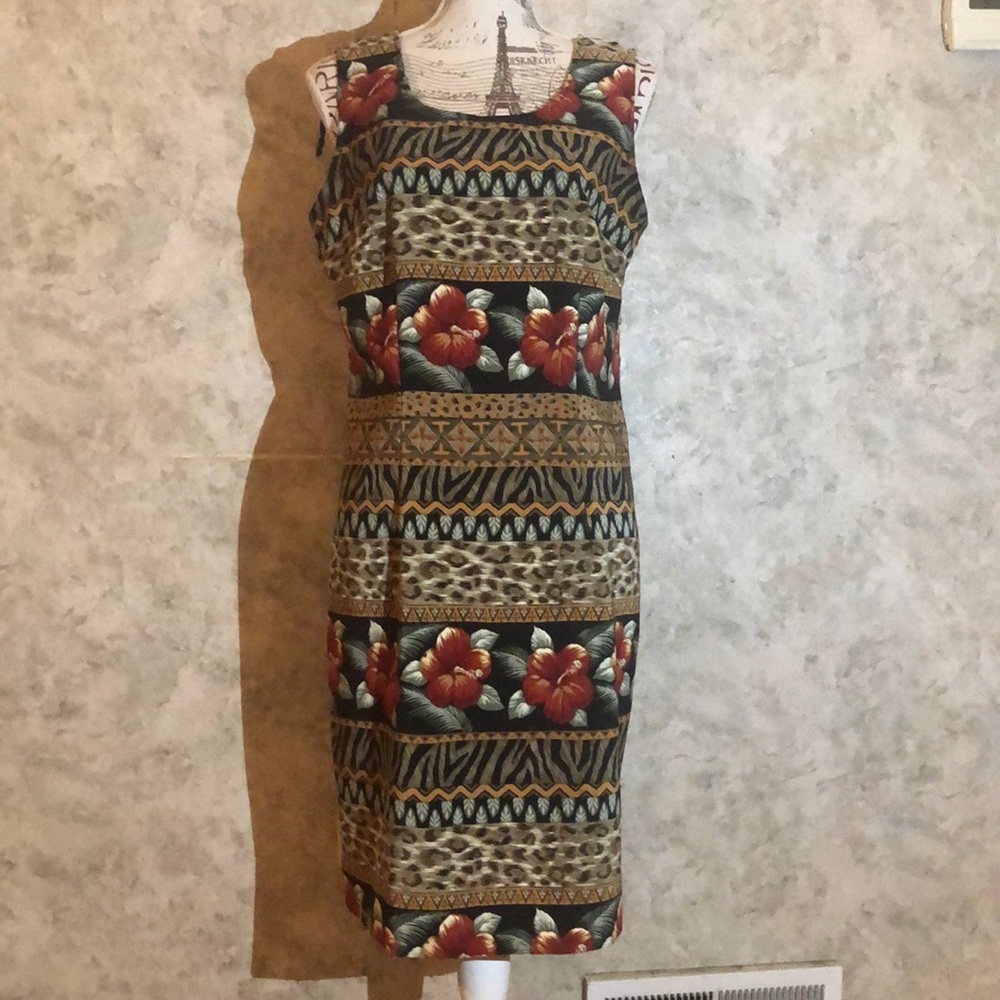 Kathie Lee Sleeveless Safari Floral Dress - Picture 1 of 8